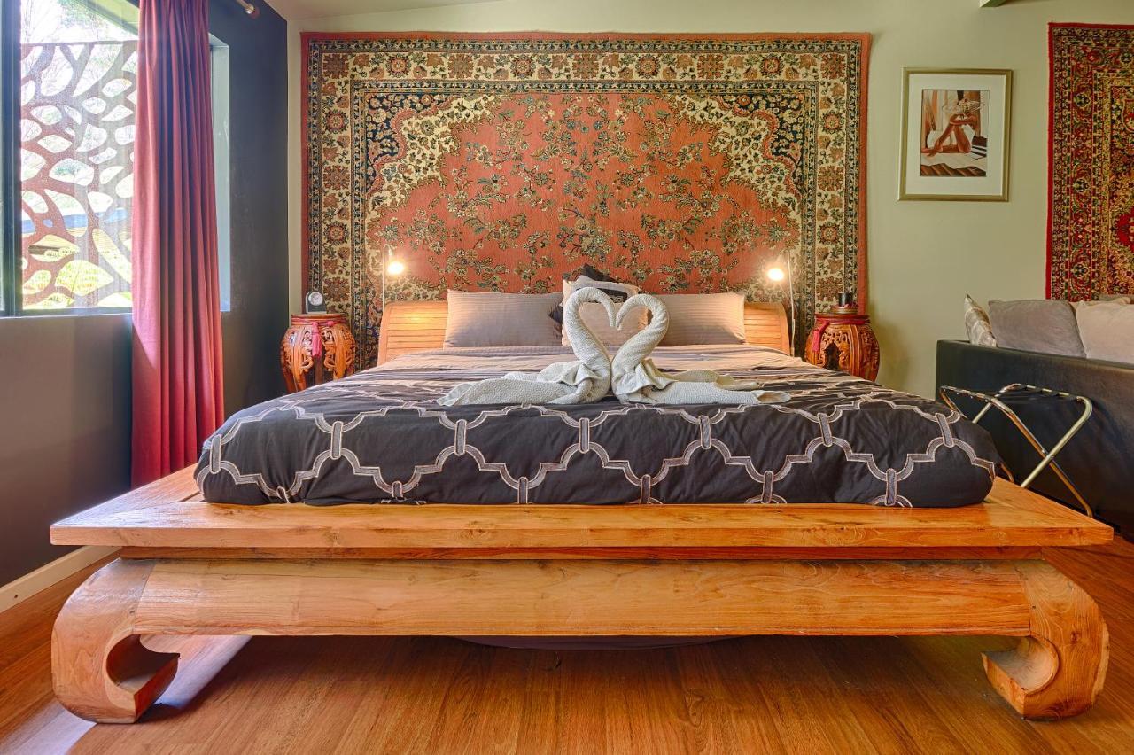 Mudstone Suites Pemberton Extérieur photo
